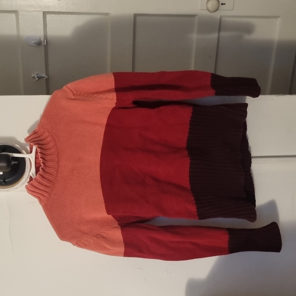 100% Cotton sweater Jones wear Size XL